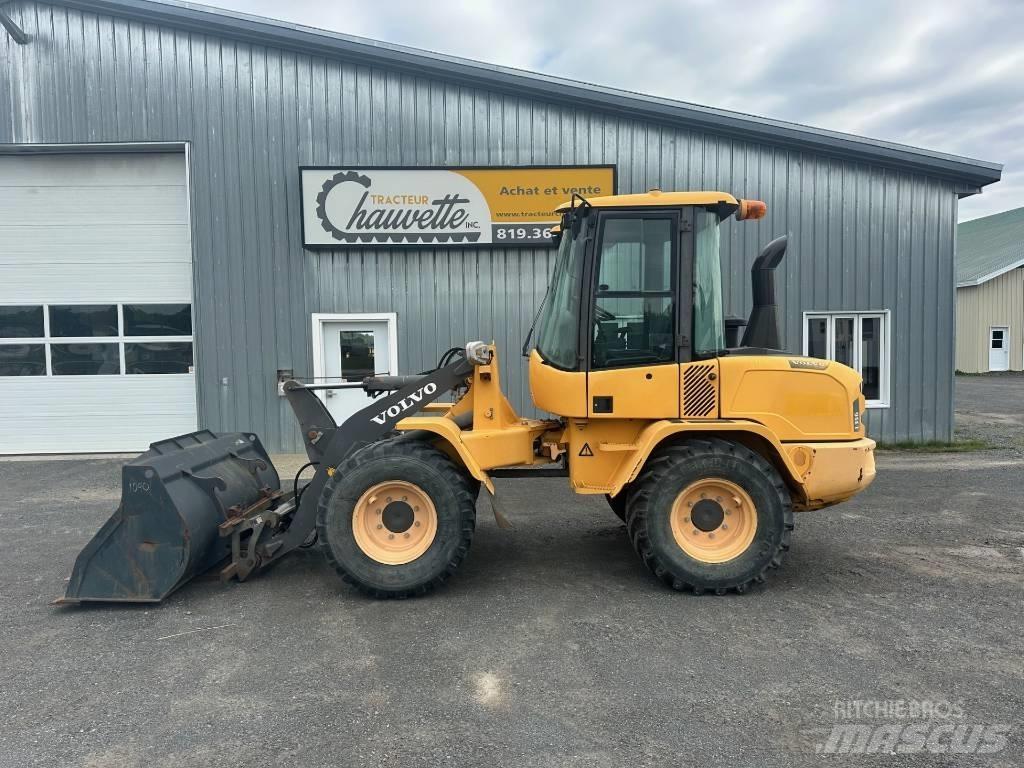 Volvo L 35 G Kolesni nakladalci