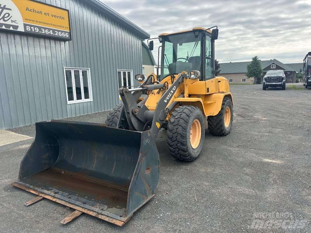 Volvo L 35 G Kolesni nakladalci