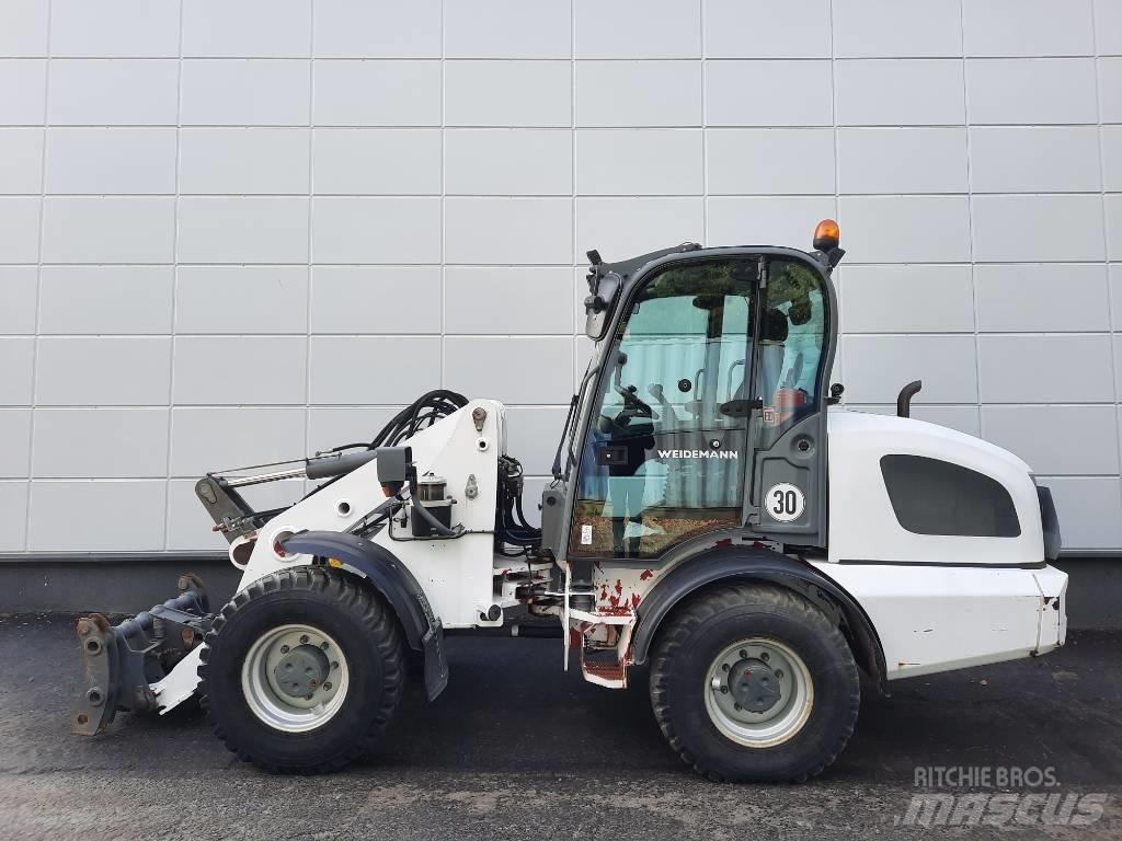 Weidemann 4080 Kolesni nakladalci