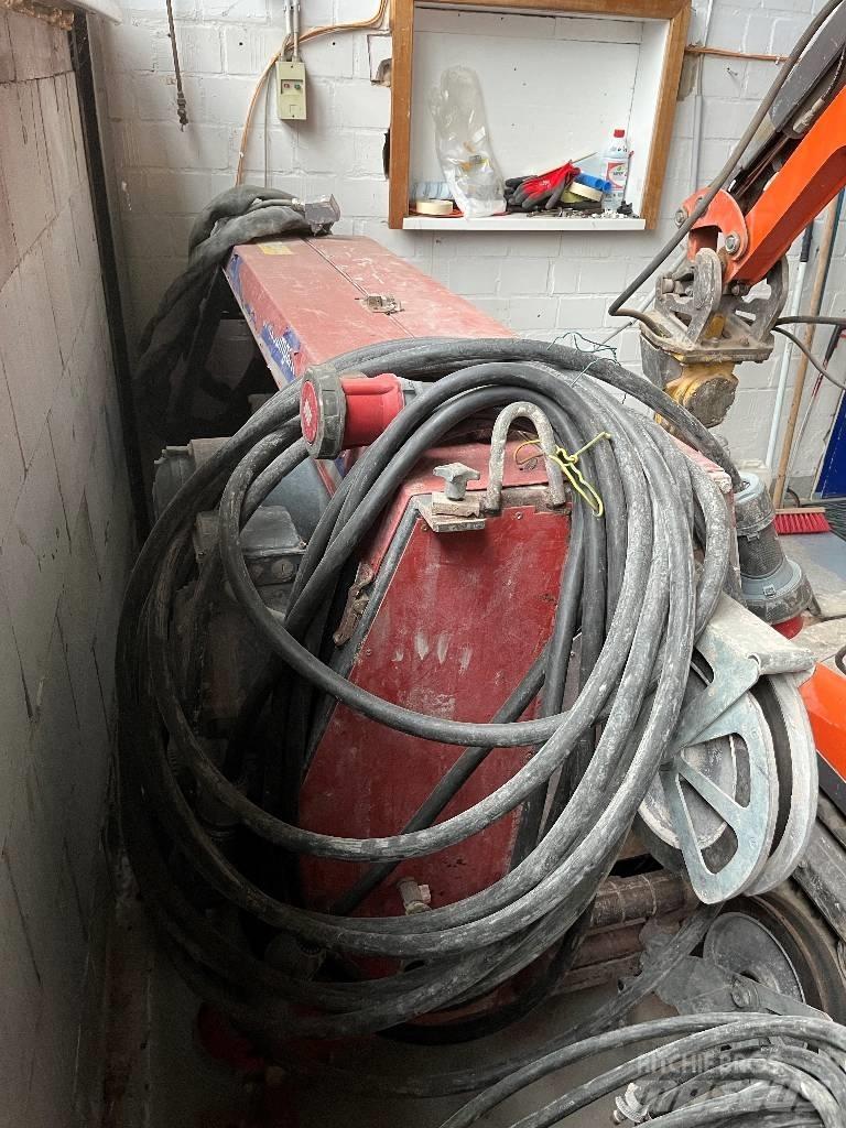 Hilti DSW 3018 E Žage za kamen in beton