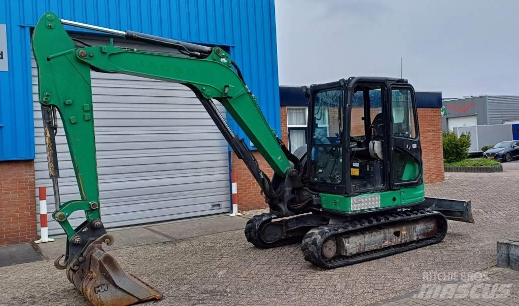 Hitachi ZX 65 Mini bagri <7t