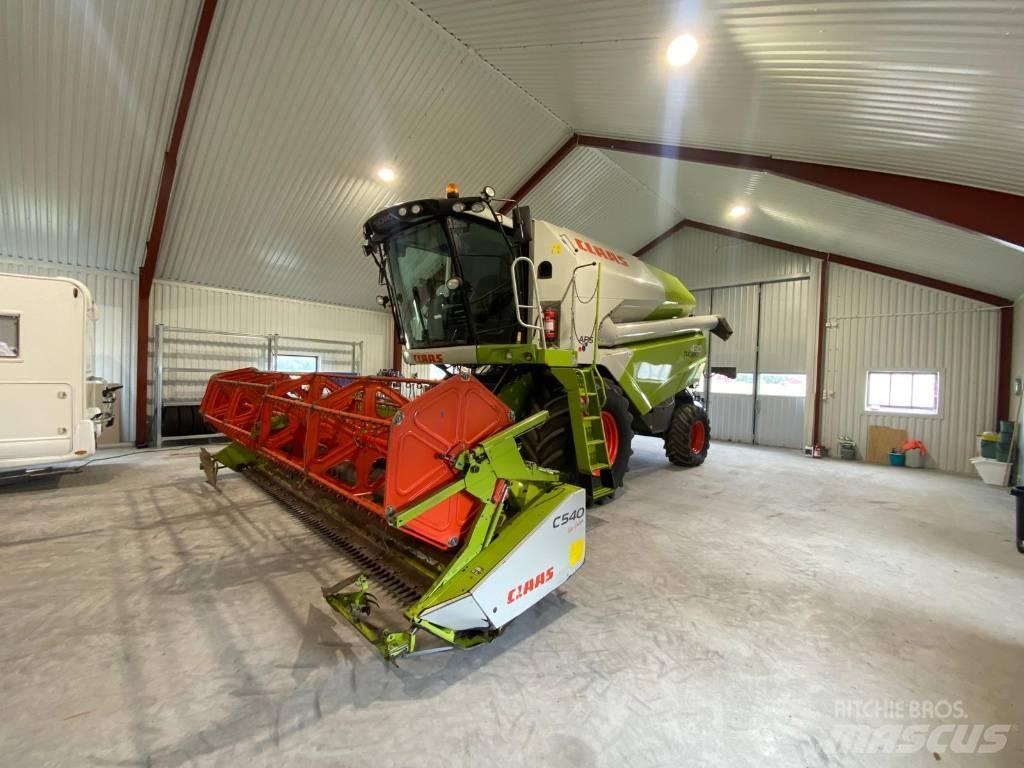 CLAAS Tucano 430 Kombajni