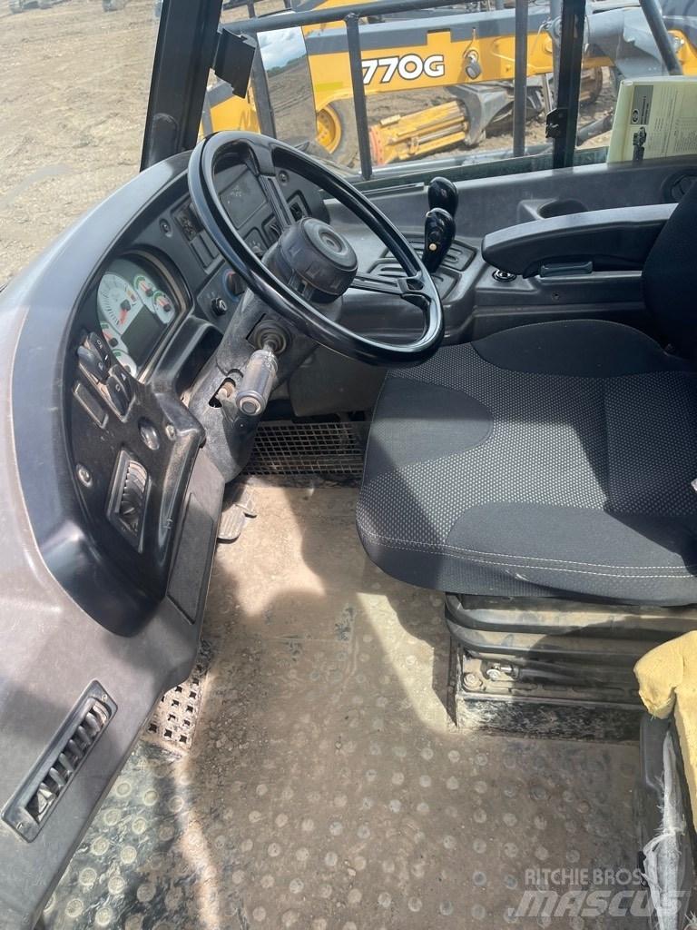 CAT 725 Zglobni demperji