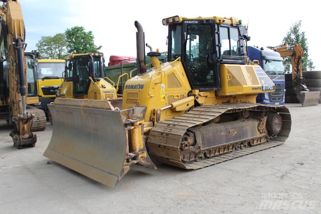 Komatsu D 61 PXI-23 Buldožerji goseničarji