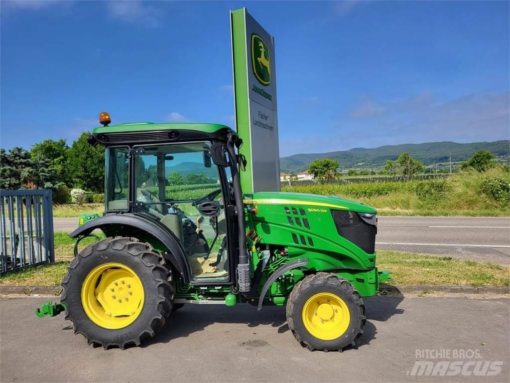 John Deere 5090GV Traktorji