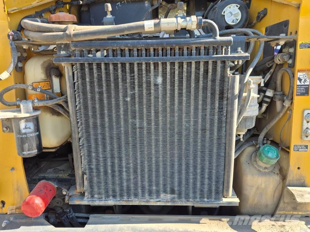 John Deere 312 Skid steer mini nakladalci