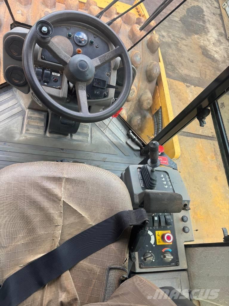 CAT CP 76 Enojni valjarji