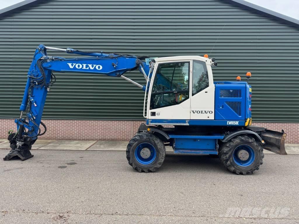 Volvo EWR 150 E Bagri na kolesih