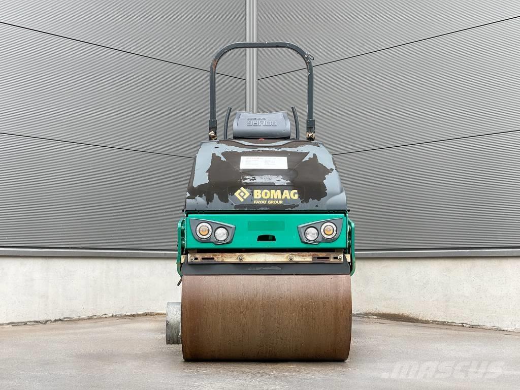 Bomag BW 100 AD-5 Dvojni valjarji
