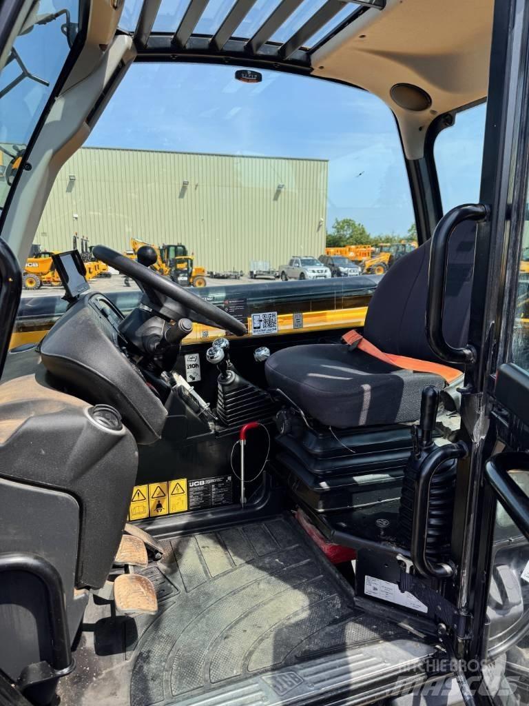 JCB 540-140 Teleskopski viličarji
