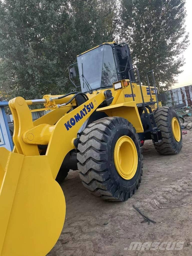 Komatsu WA 380 Kolesni nakladalci