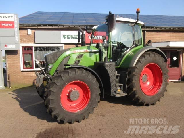 Fendt 718 GEN6 Traktorji
