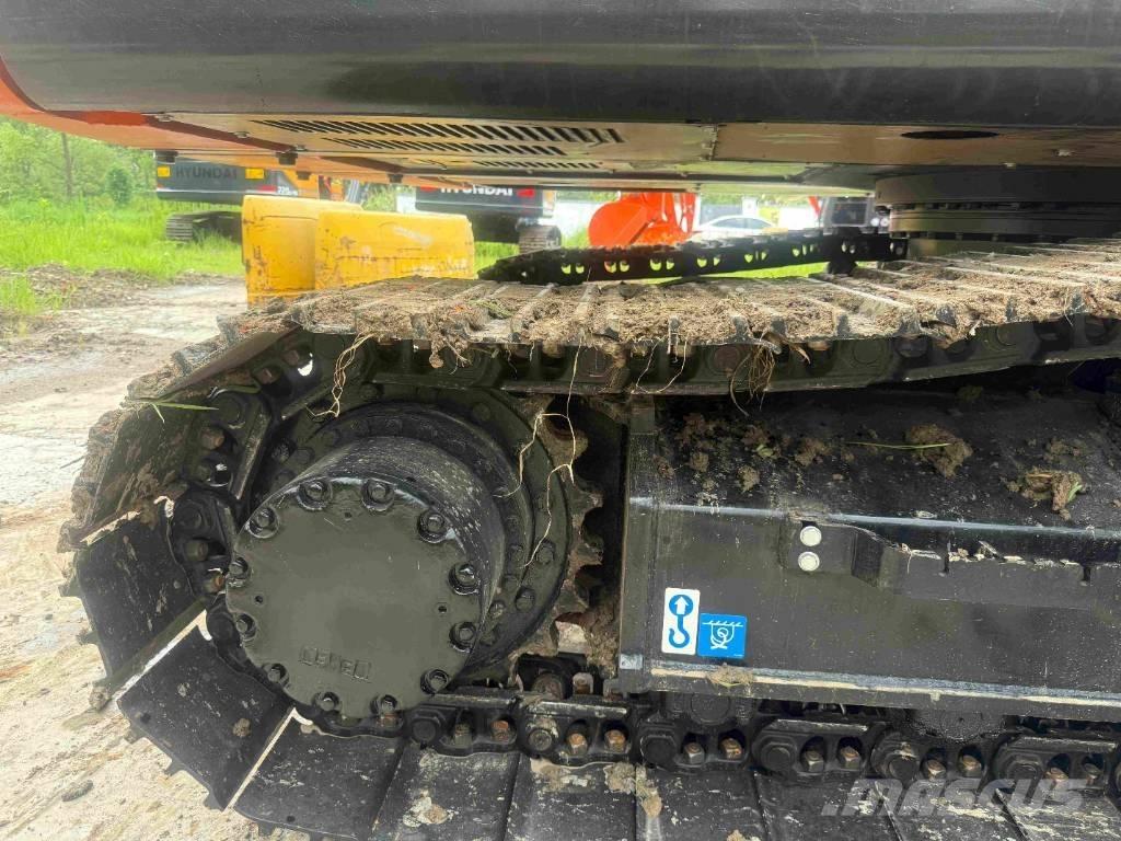 Hitachi ZX200 Bagri goseničarji