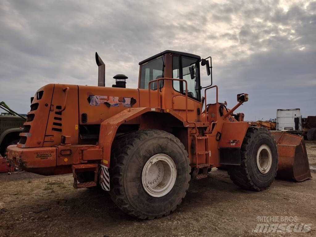 Fiat-Hitachi W 270 Kolesni nakladalci