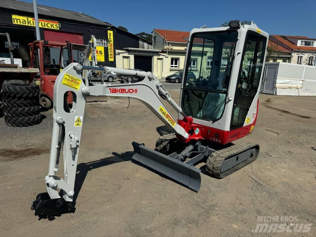Takeuchi TB 216 Mini bagri <7t