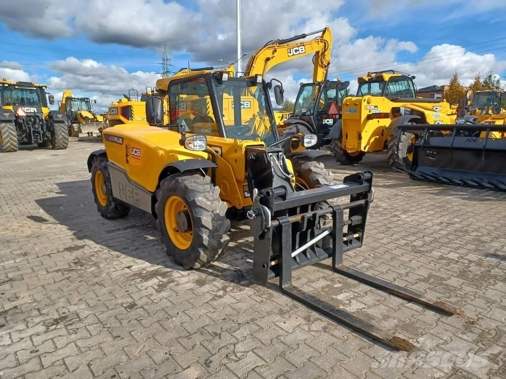 JCB 525-60 Agri Plus Teleskopski viličarji