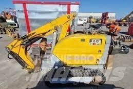 Brokk 180 Rušilni bagri