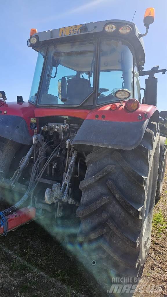Massey Ferguson 6715 Traktorji