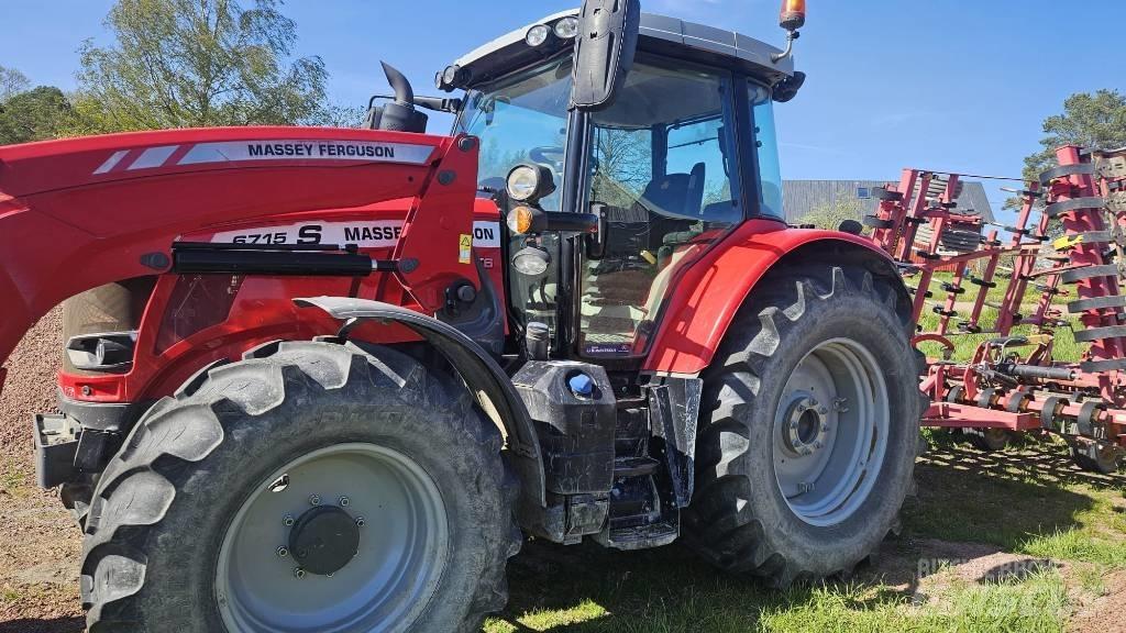 Massey Ferguson 6715 Traktorji