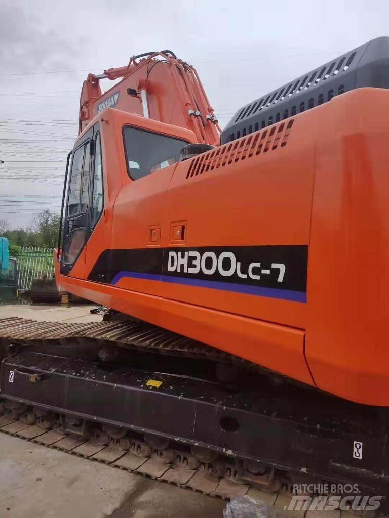 Doosan DH 300 LC-7 Bagri goseničarji
