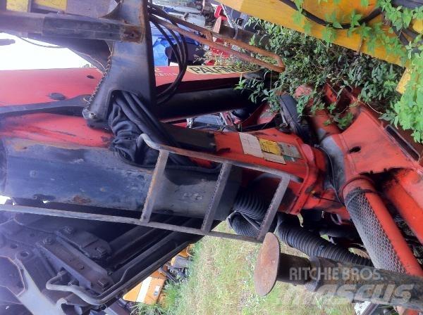 Palfinger PK15002B Paletna dvigala