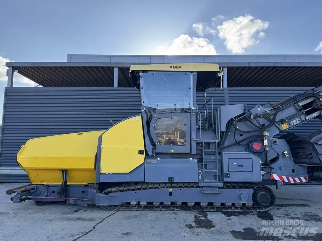 Bomag BMF 2500 S Asfaltni finišerji