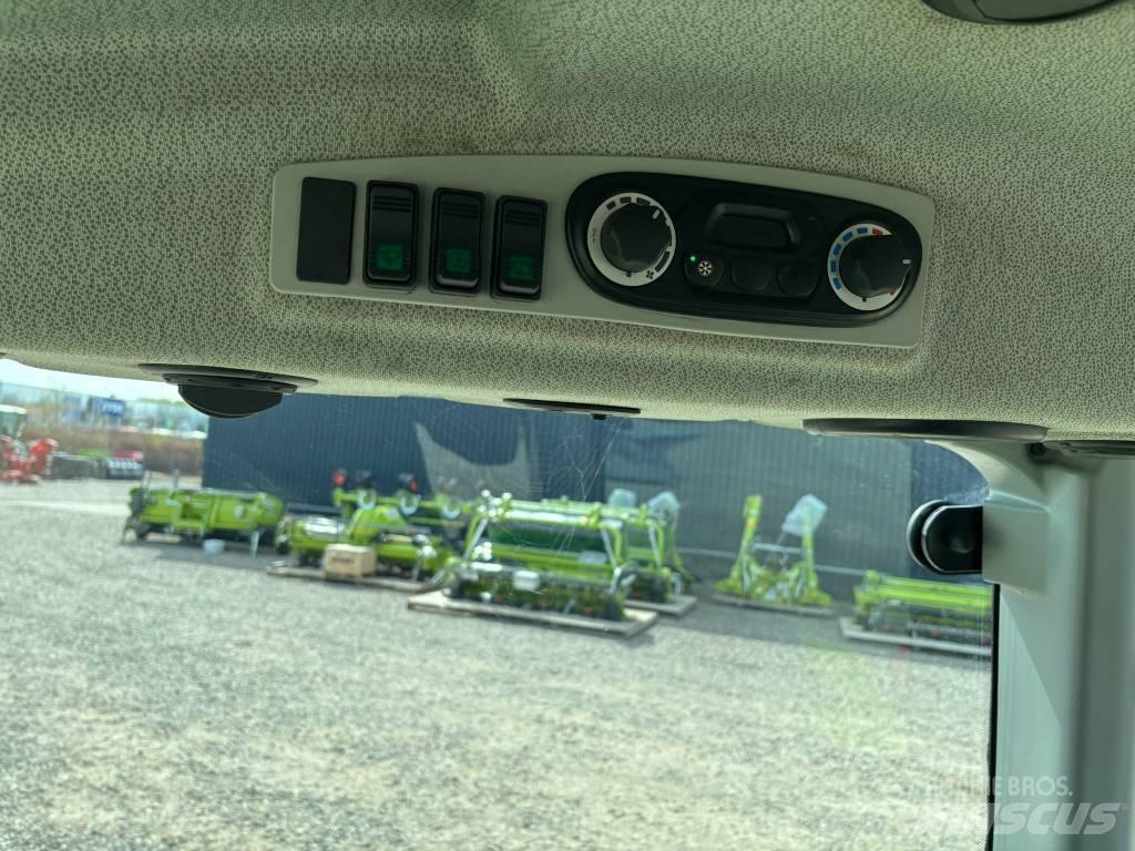 CLAAS Atos 340 Traktorji