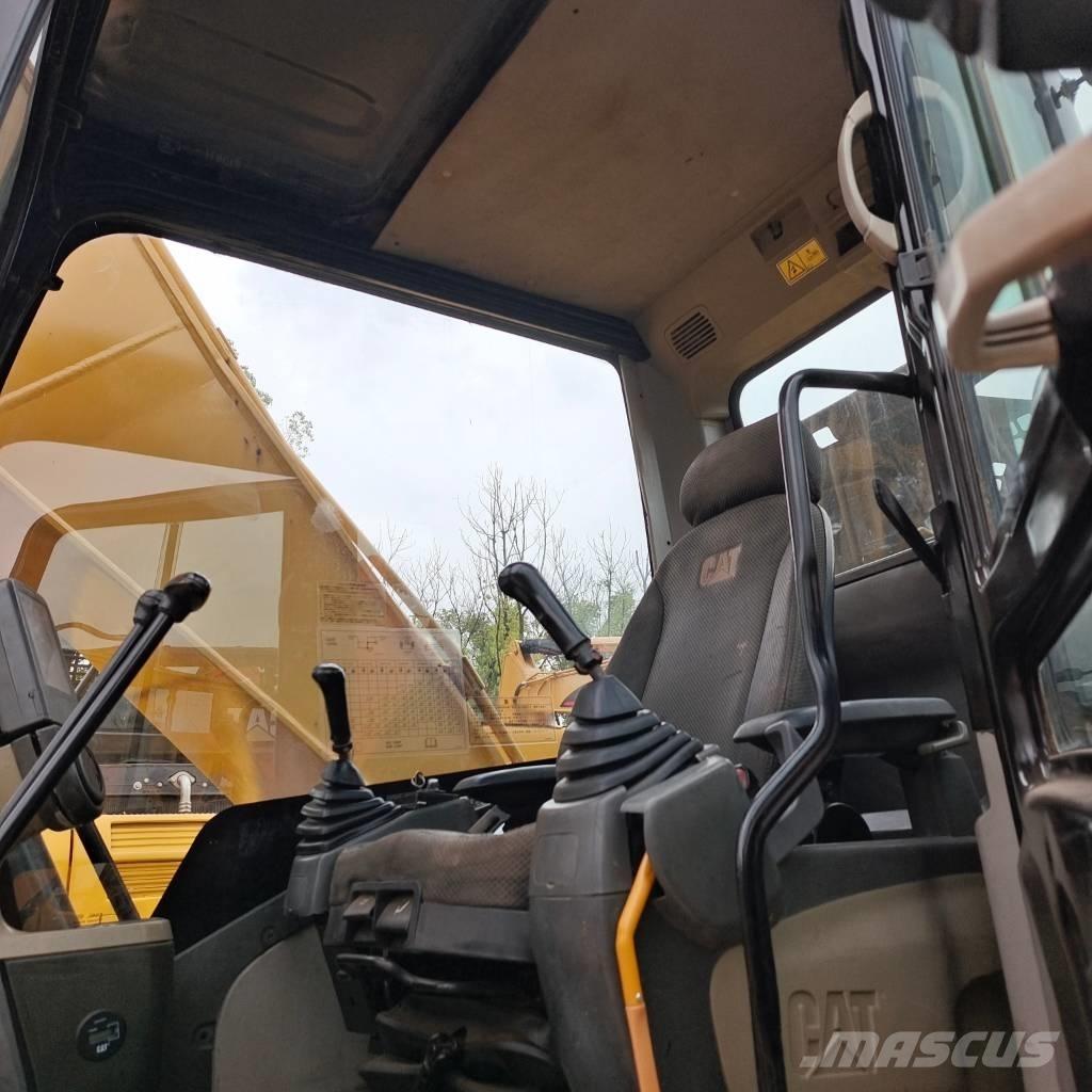 CAT 320 D Bagri goseničarji