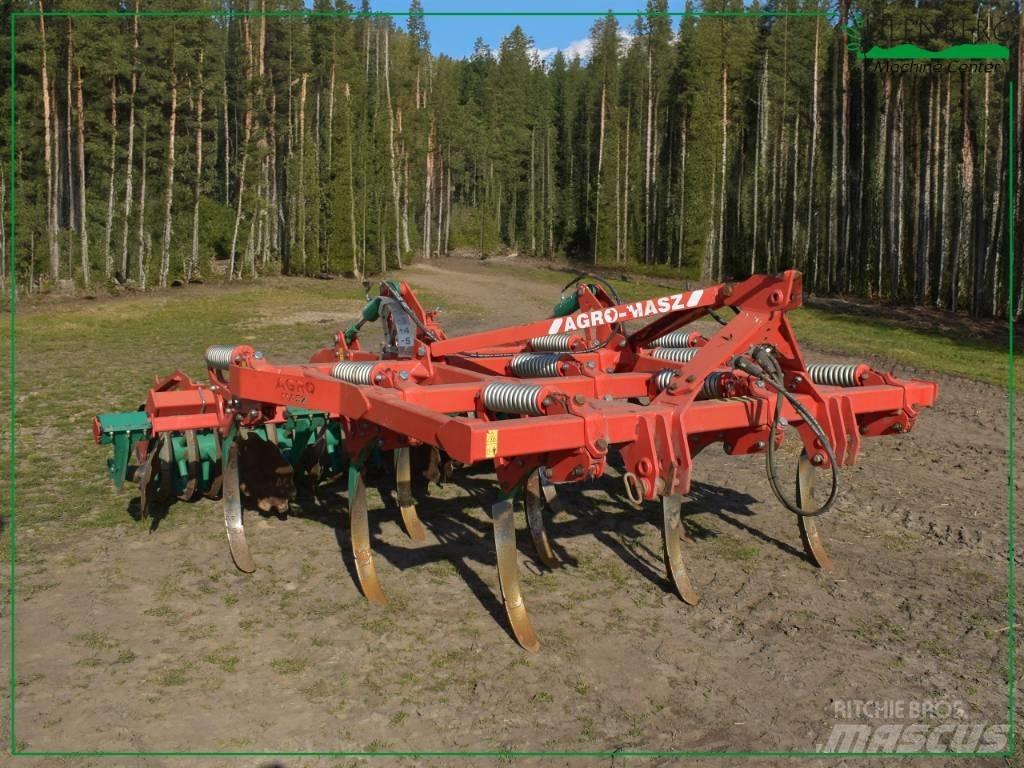 Agromasz Runner 30 Navadni plugi