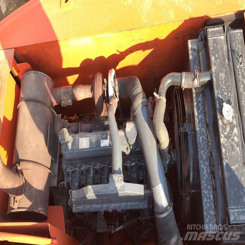 Doosan dh220lc-7 Bagri goseničarji