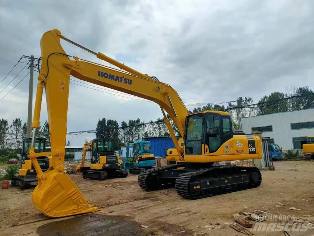 Komatsu PC 220 Bagri goseničarji