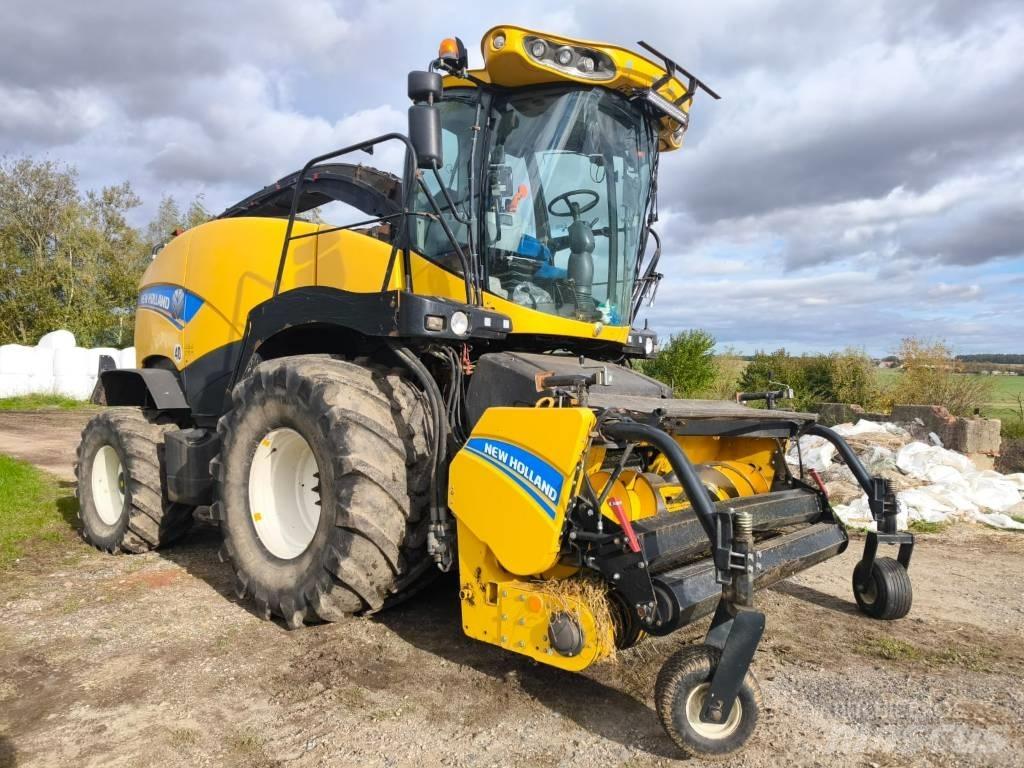 New Holland FR 850 Stroji za krmo na lastni pogon