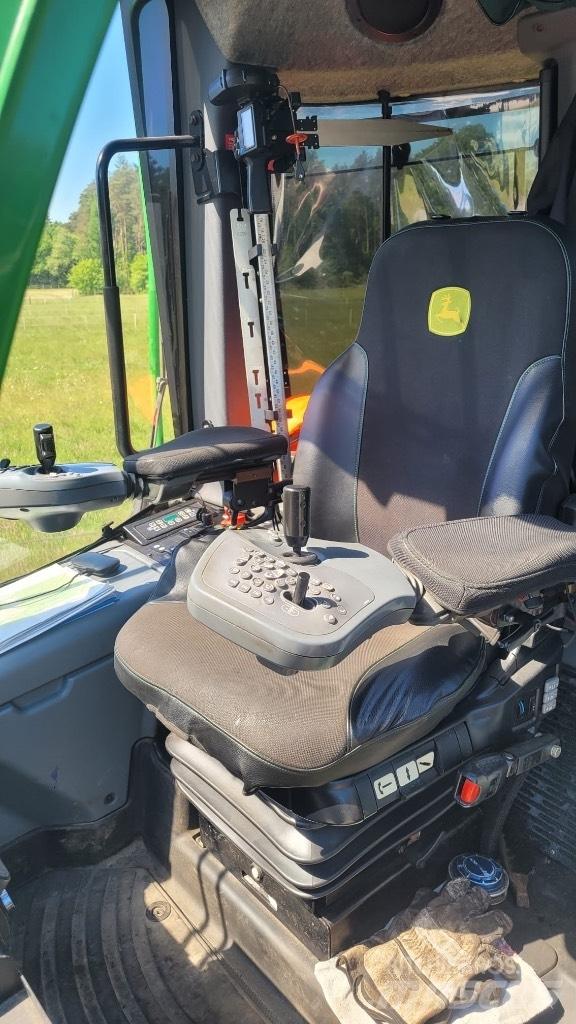 John Deere 1270 G Harvesterji