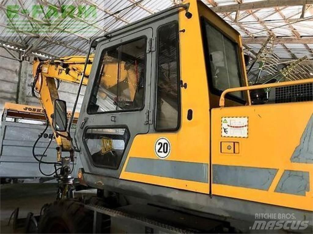 JCB js 130 w Bagri na kolesih