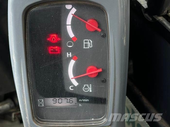 Kubota KX016-4 Mini bagri <7t