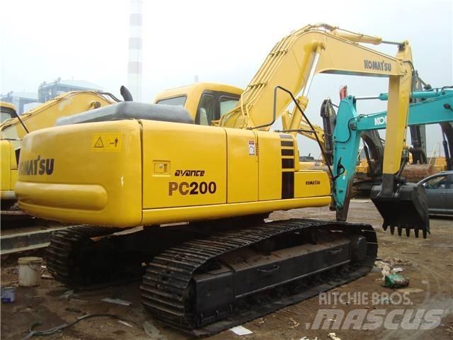 Komatsu PC 200 Bagri goseničarji
