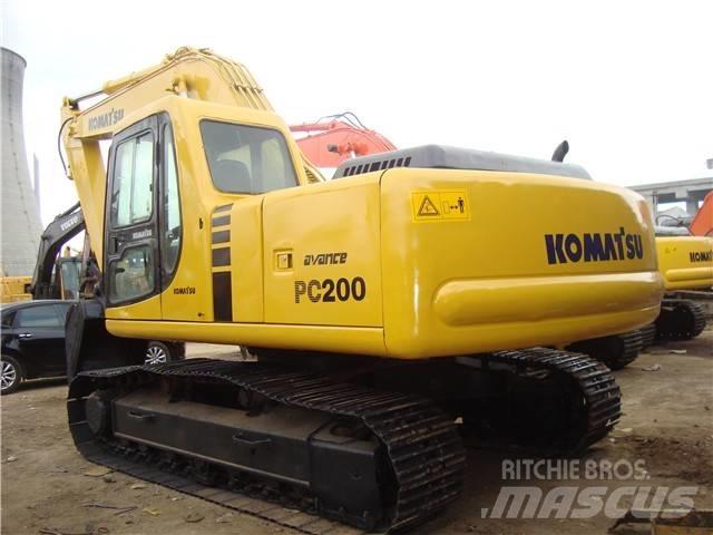 Komatsu PC 200 Bagri goseničarji