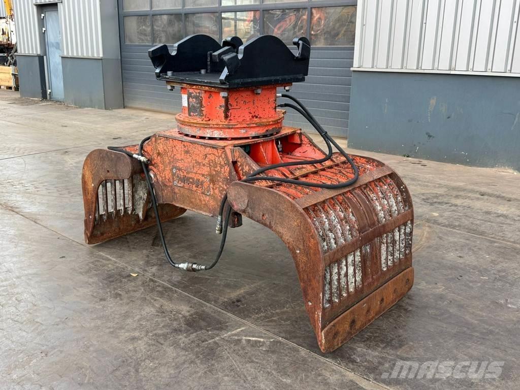 NPK D-2000 Grabeži