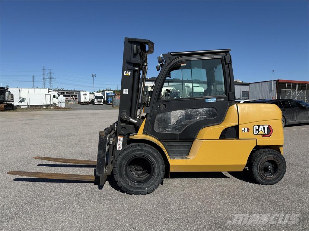 CAT DP50NT Dizelski viličarji