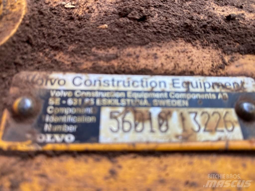 Volvo L90/70 Kolesni nakladalci