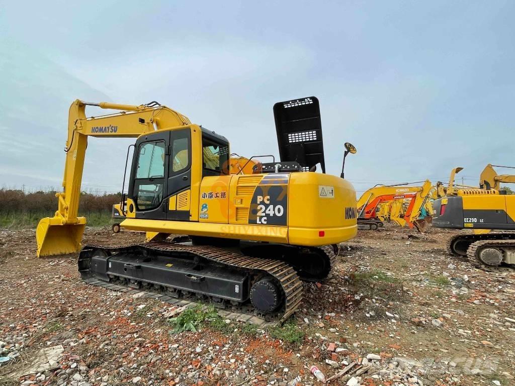 Komatsu PC 240 LC-8 Bagri goseničarji