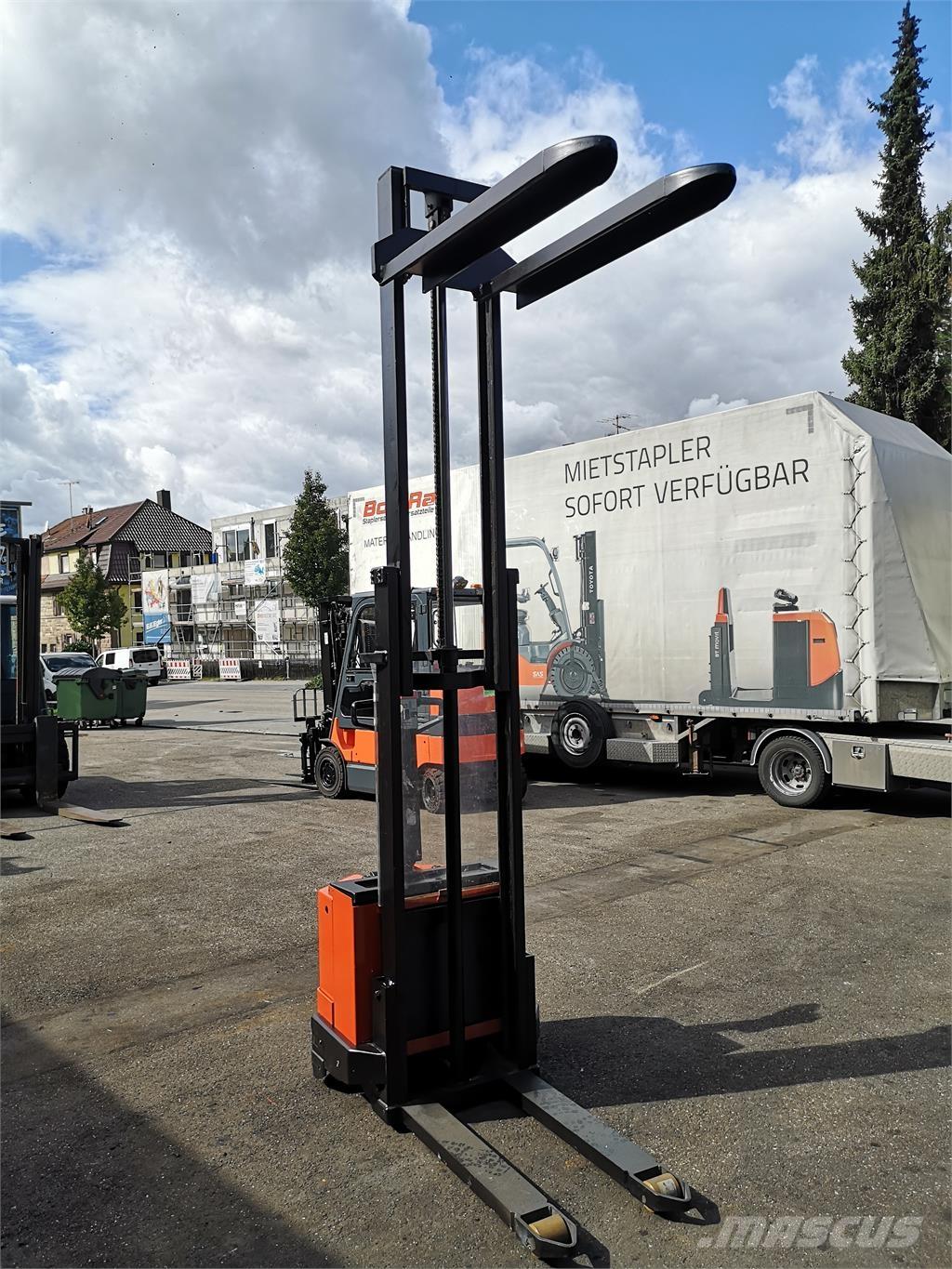 BT PPS 1200 MX/1 Samopogonski ročni viličarji