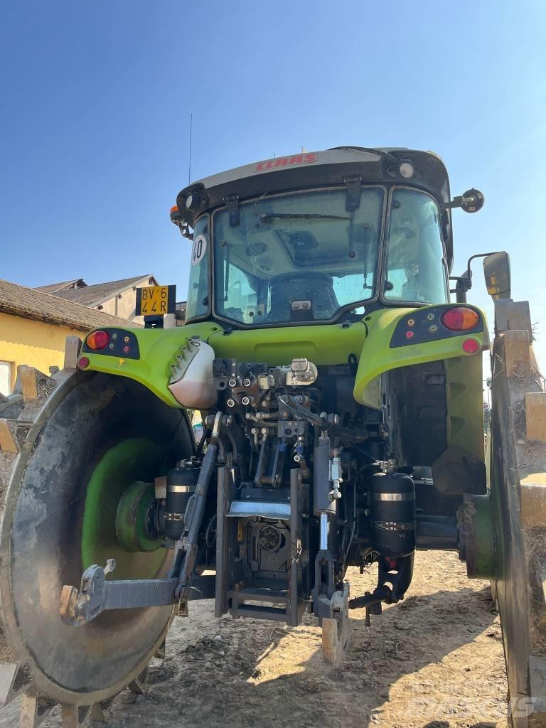 CLAAS ARION 470 Traktorji