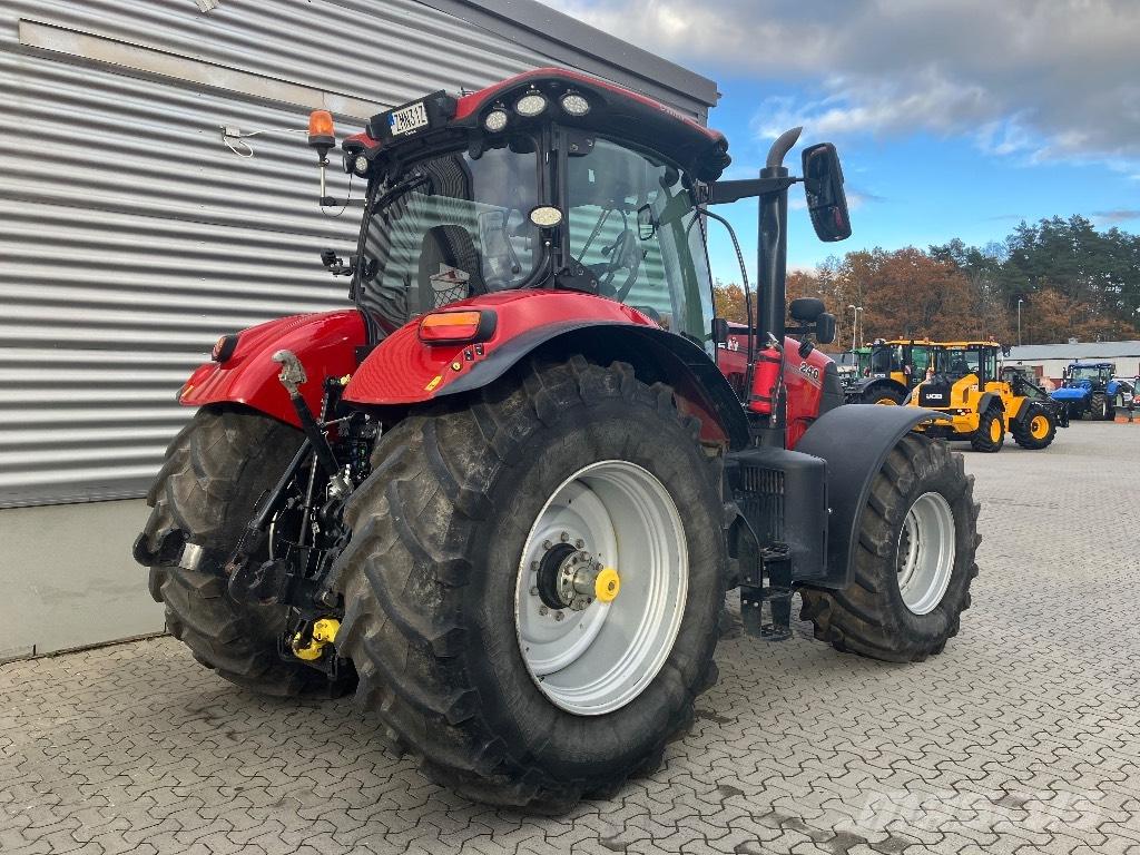 Case IH Puma 240 CVX Traktorji