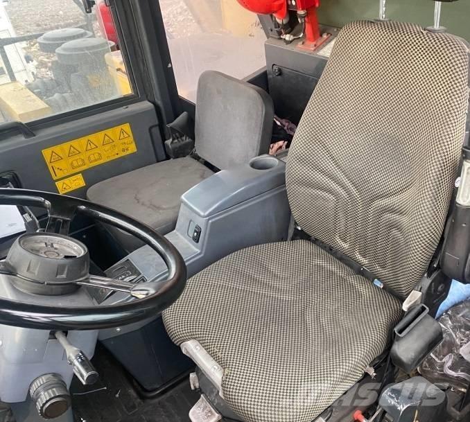 Komatsu HD405-7 Togi demperi