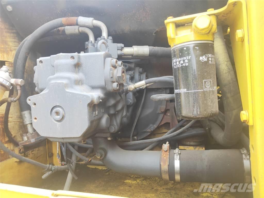 Komatsu PC220-7 Bagri goseničarji