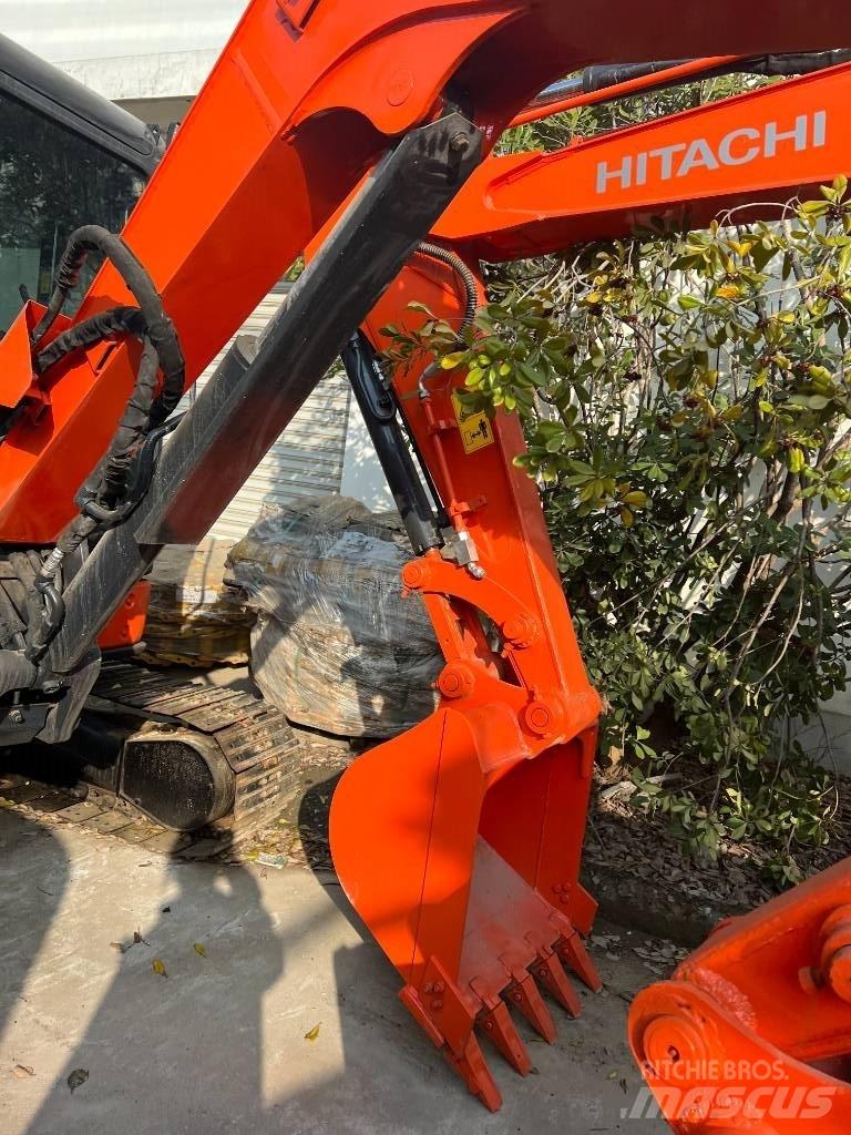 Hitachi ZX50UR Mini bagri <7t