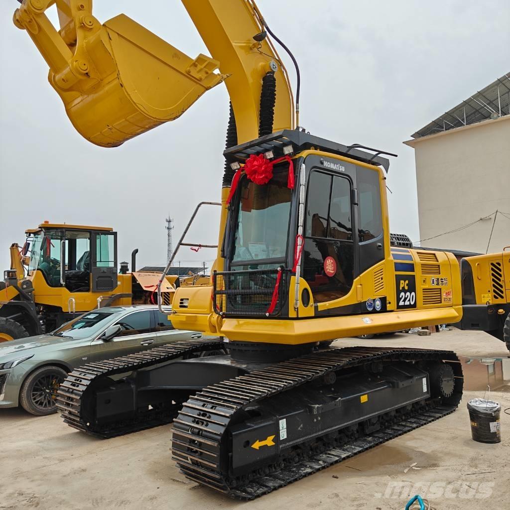 Komatsu 220-8MO Bagri goseničarji