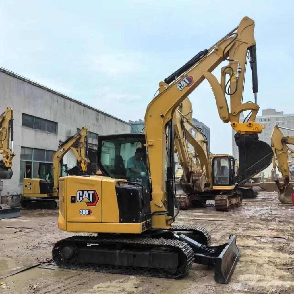 CAT 306 Mini bagri <7t