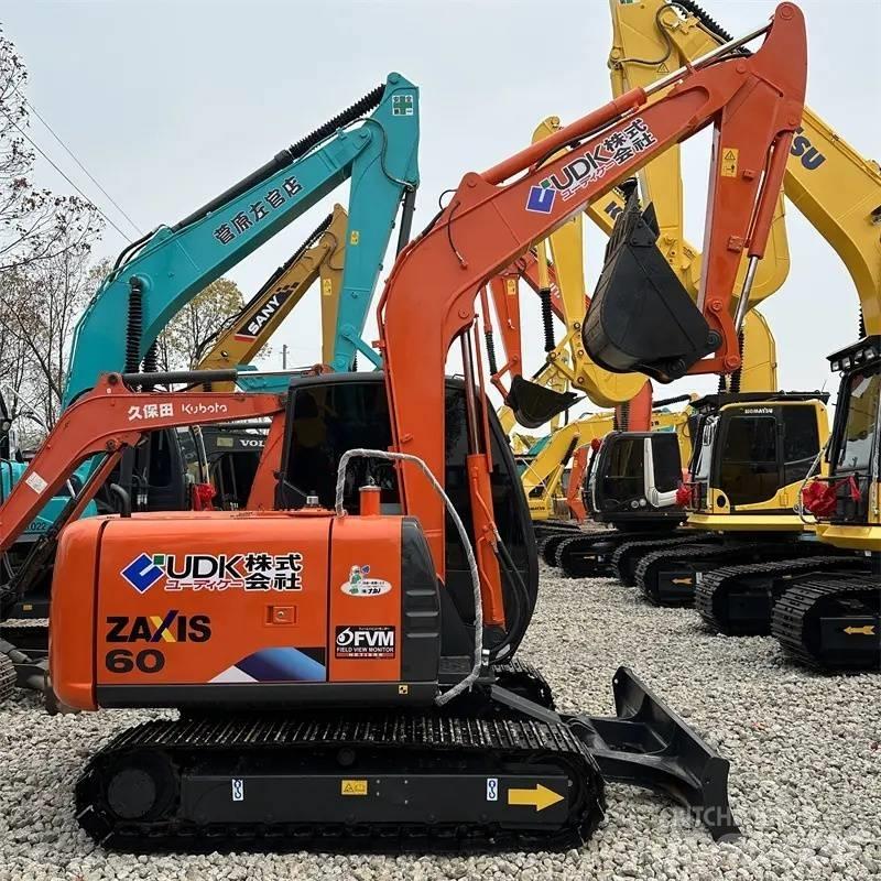 Hitachi ZX 60 Mini bagri <7t